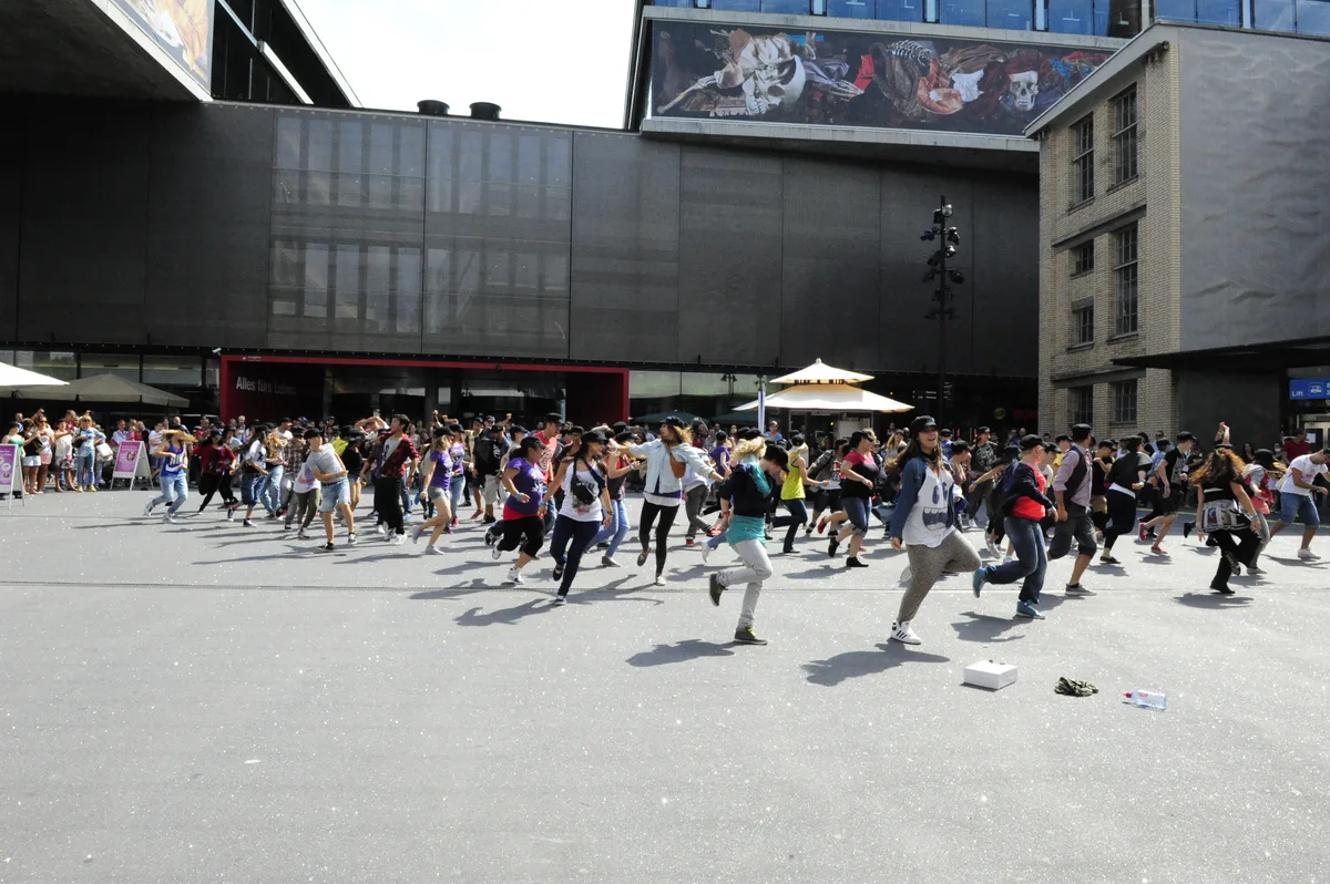 Flashmob vor dem Sihlcity in Zürich 2021